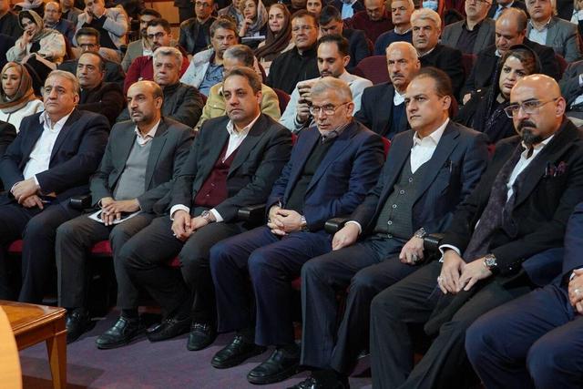 چشم انداز روشن برای فعالیت مثمر اقتصادی در عمان؛ بیم و امید ها به فعالان اقتصادی اعلام شد