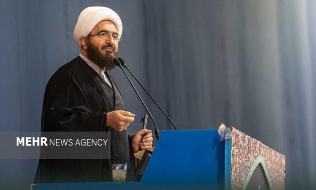 دشمن با جنگ شناختی به‌دنبال استحاله هویت نسل نوجوان است