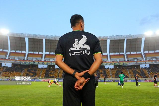 محرومیت ۲ داور از قضاوت در فوتبال تهران