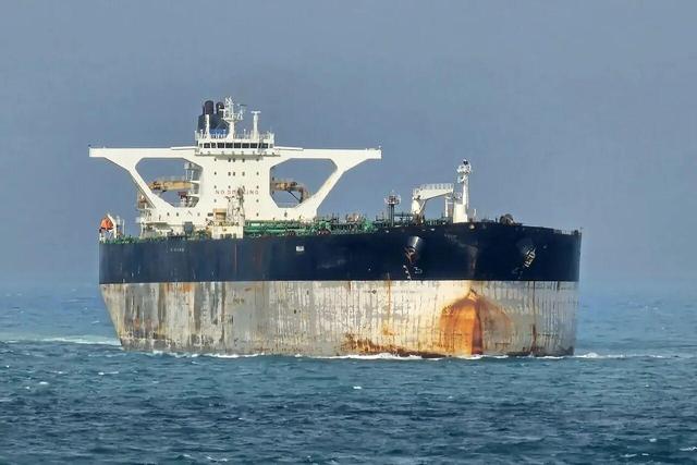 گارد ساحلی آمریکا نیروی کافی برای توقیف نفتکش ونزوئلا ندارد