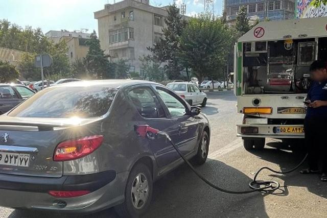 آغاز عرضۀ بنزین سوپر از امروز پنج شنبه در تهران +آدرس جایگاه ها و قیمت