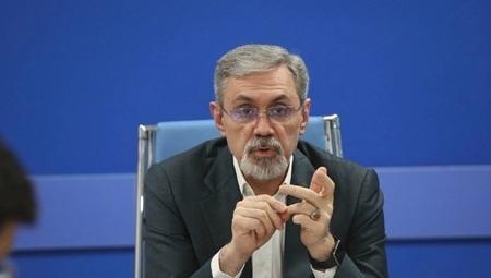 مطالبات دستیاران و دانشجویان PhD (دکتری) به‌صورت مرحله‌ای پیگیری می‌شود