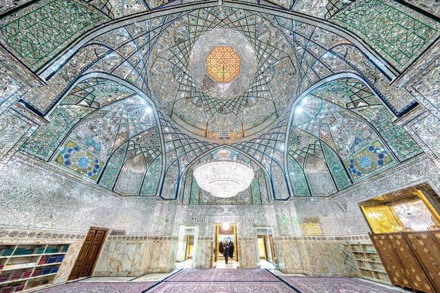 درخشش دوباره رواقی کهن