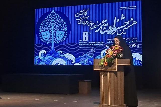 جشنواره تئاتر «کاسپین» صحنه‌ای برای درخشش توانمندی‌ها/ هنر، زبان کرامت انسانی است