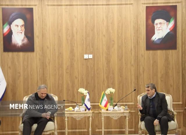 استاندار سمنان خواستار اصلاح قوانین اقتصادی وافزایش اختیارات استانی شد