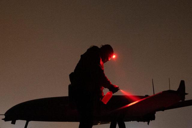 حمله پهپادی اوکراین موجب آتش‌سوزی در ۲ مخزن نفت روسیه شد