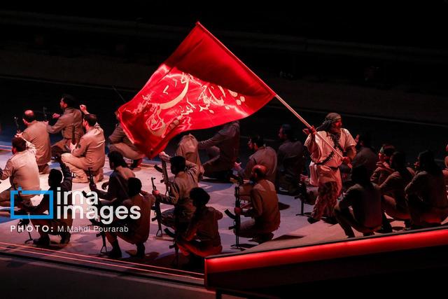 اختتامیه کنگره شهدای البرز پایانی برآغاز / تداوم روایت برگ های تاریخ پر افتخار ایران