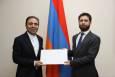 تسلیم استوارنامه سفیر جدید ایران به دیپلمات ارشد ارمنستان