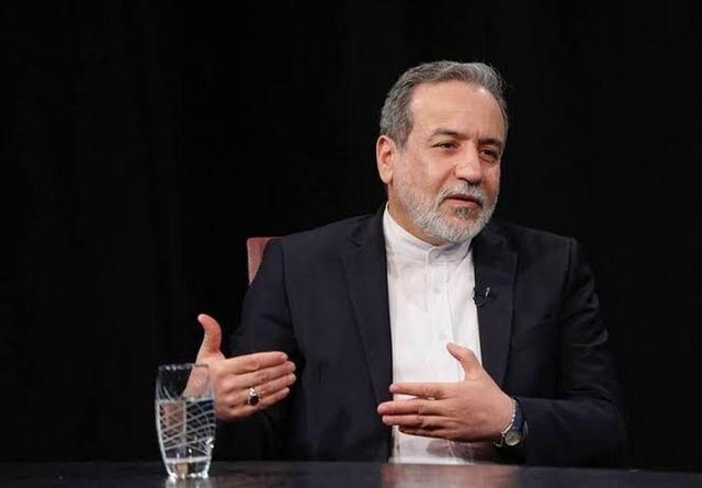 عراقچی: باید در جنگ افتصادی مقاومت کنیم/ دشمن پس از ایستادگی مردم، معیشت آنها را هدف قرار داد