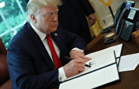 واکنش دموکرات‌ها به اقدام ترامپ در فراخوان ده‌ها سفیر