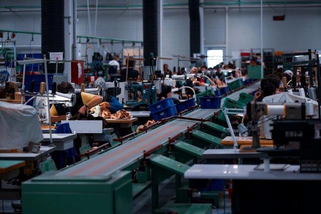 کاهش ۱۱۶ هزار شغل صنایع پوشاک و نساجی در ترکیه