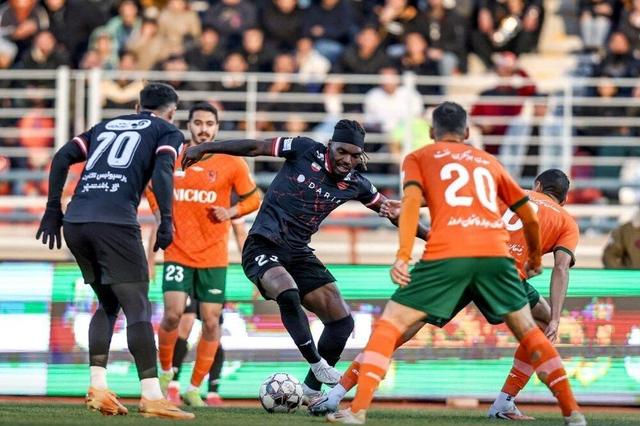 خلاصه بازی پرسپولیس مقابل مس رفسنجان