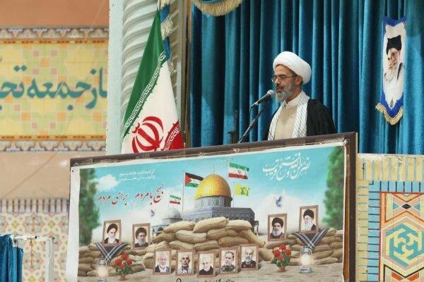 روحیه ۹ دی راهنمای مسئولان برای مهار گرانی‌ها باشد