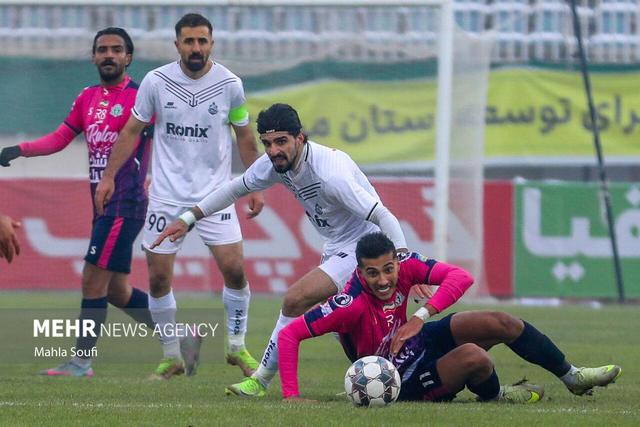 لیگ برتر فوتبال - آلومینیوم و ملوان