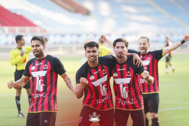 پیروزی تیم فوتبال«ابومسلم ثامن» مقابل «پرواز سیمرغ» در مشهد