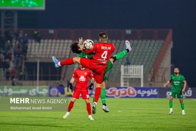 لیگ برتر فوتبال - شمس‌آذر و تراکتور