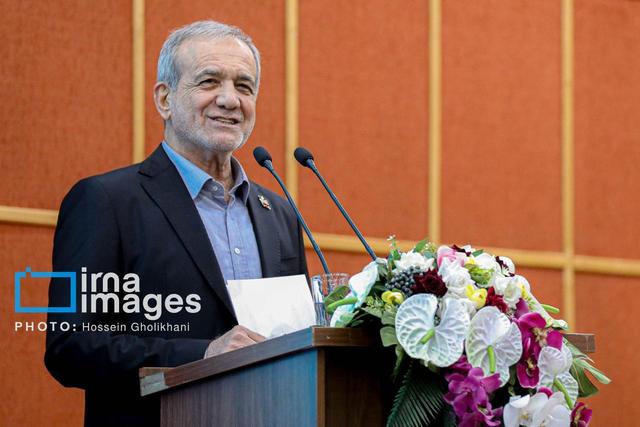 مشاور رئیس جمهور: معیشت مردم دغدغه پزشکیان است/ تلاش دولت،پرهیز از سیاست های شوک آفرین