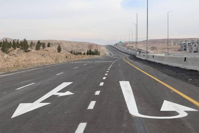 شتاب در تکمیل بزرگراه زاهدان-بیرجند؛ گامی راهبردی برای توسعه و ایمنی جاده‌ای