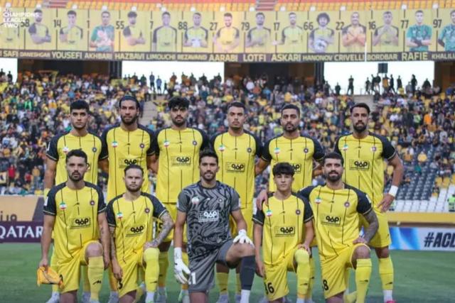 دو بازی کمتر، یک فرصت طلایی؛ سپاهان و رویای صدرنشینی