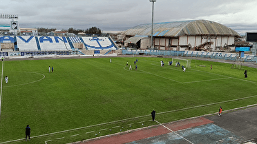 برد پرگل بانوان ملوان بندرانزلی مقابل ایساتیس کران فارس