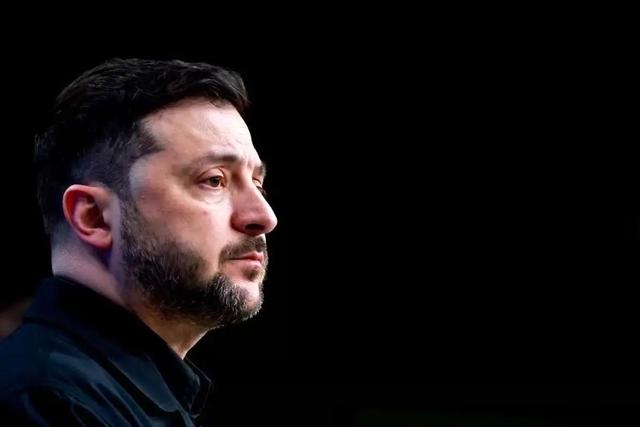 زلنسکی فردا یکشنبه با طرح صلح ۲۰ ماده‌ای به دیدار ترامپ می‌رود