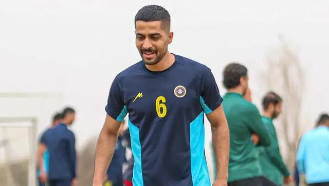 خط‌ونشان هافبک سپاهان برای یاران رونالدو؛ دوست دارم به النصر بخوریم