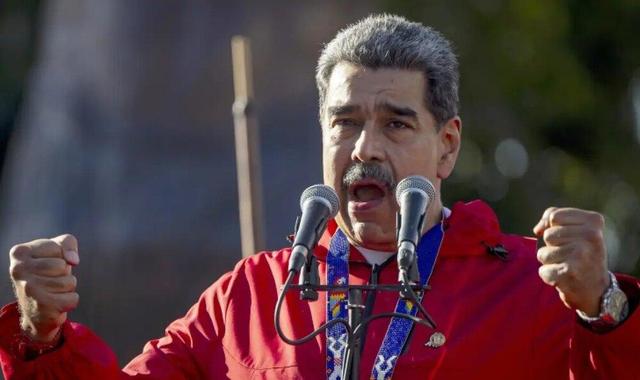 مادورو: آمریکا پروژه‌های شکست‌خورده‌ در ونزوئلا را کنار بگذارد