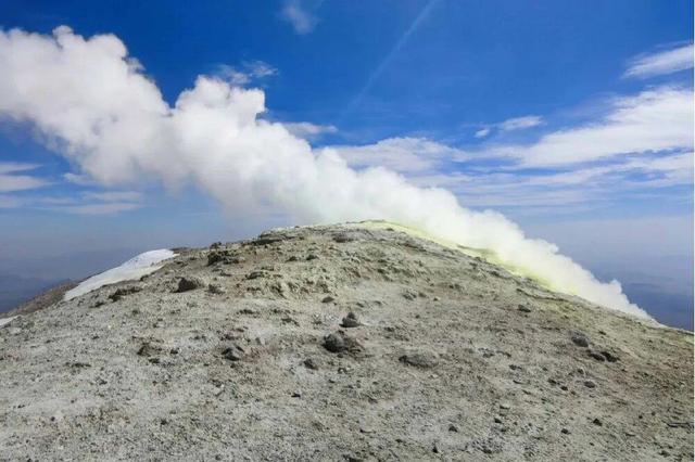 چرا باید از «آتشفشان‌های خاموش» بترسیم؟