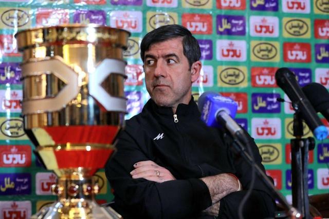 ببینید | عذرخواهی مدیر عامل تراکتور از کریم باقری