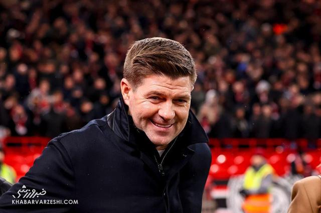 اسطوره عجله‌ای برای بازگشت به فوتبال ندارد/ بودن در خانواده را ترجیح می‌دهم