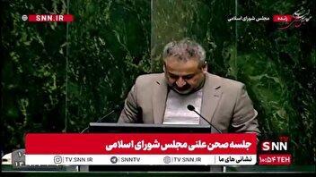 محبی نجم آبادی: اینکه معاونت ارزی بانک مرکزی بگوید ۹۰۰ کارت بازرگانی اجاره‌ای بیش از ۱۵ میلیارد دلار تعهد ارزی را برنگردانده‌اند یک فاجعه مدیریتی است