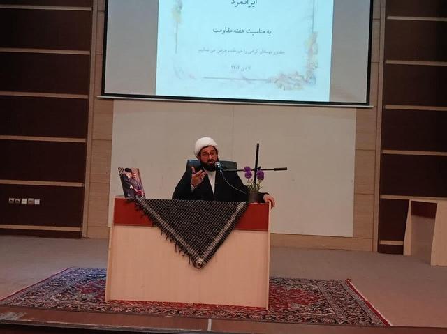 حاج قاسم نقطه عظمت و افتخار ملت ایران است