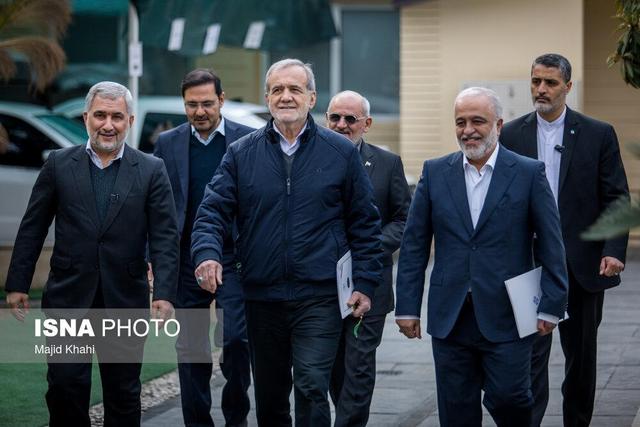 بازدید رئیس جمهور از معاونت راهبردی نهاد ریاست جمهوری