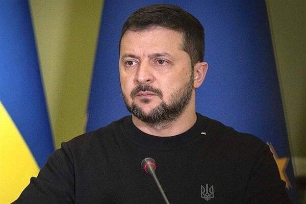 زلنسکی: پوتین مرد جنگ است