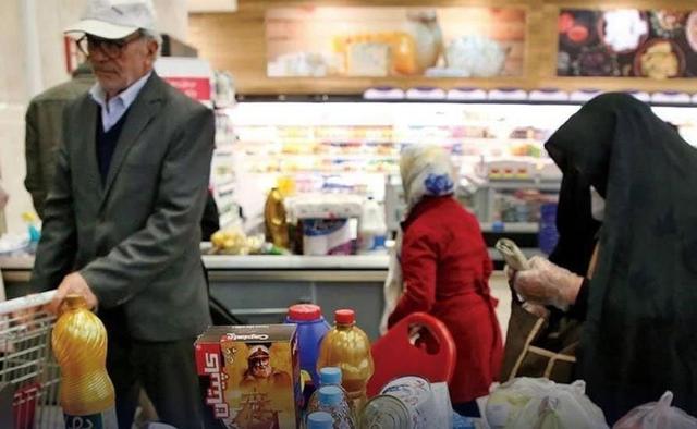 لازمه بهبود معیشت تدبیر است نه بازگشت به کوپنیسم‌ | گران‌ کردن بنزین برای توزیع‌ کالابرگ، نشانه‌ فشل بودن دولت است‌