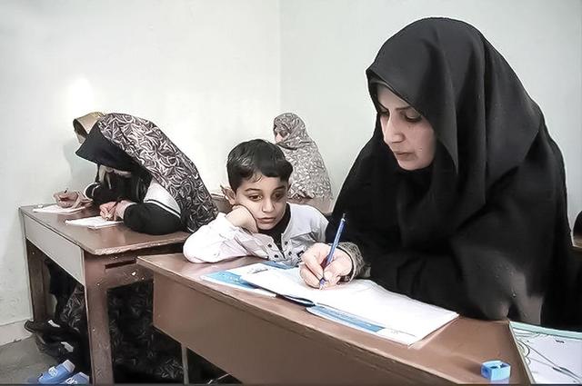 «نهضت» ادامه دارد؟