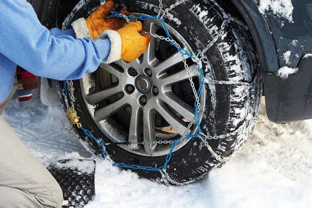 نحوه نصب زنجیر چرخ روی تایر خودرو