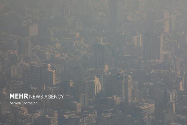 نفس تهران هنوز سنگین است؛ تداوم وضعیت ناسالم در اطراف کاهش در مرکز