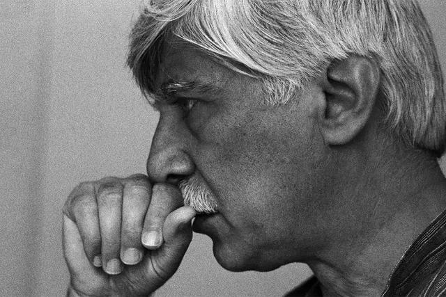 حسرت تئاتر ایران از دوری بهرام بیضایی ابدی شد؛ زمان به احترامش ایستاد!