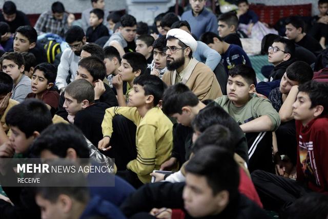 افزایش ۳۰ درصدی معتکفان امسال؛ دهه هشتاد و نودی‌ها گوی سبقت را ربودند