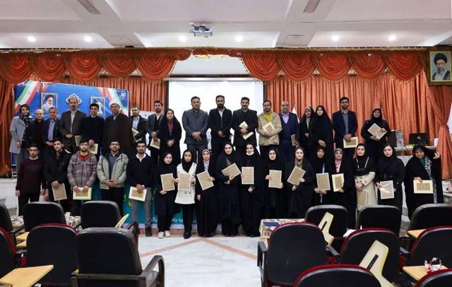 اختتامیه مسابقات ملی مناظرات دانشجویی در چهارمحال و بختاری