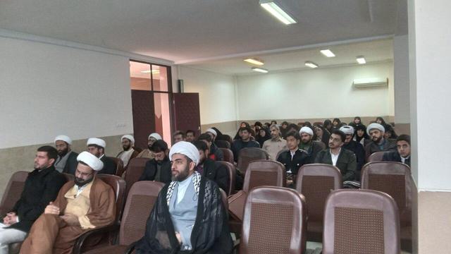 آموزش سفیران «زندگی با آیه‌ها» در کرمانشاه آغاز شد