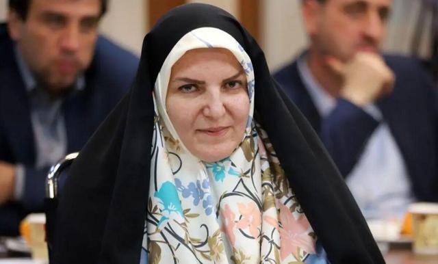 آقاپور: صنعت پتروشیمی پیشران تحقق سرمایه‌گذاری واقعی در اقتصاد کشور است