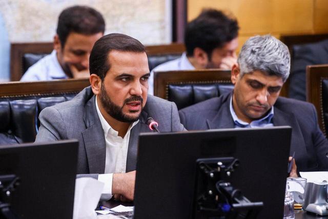 سخنگوی کمیسین تلفیق: افزایش ۲۰ درصدی حقوق قدرت خرید مردم را کاهش می دهد