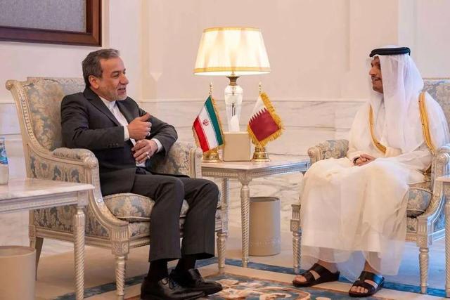 تماس تلفنی وزرای خارجه ایران و قطر/ ابراز نگرانی دو طرف از اوضاع فلسطین و لبنان در سایه نقض توافقات آتش‌بس از سوی اسرائیل/ تأکید بر ضرورت حفظ یکپارچگی سرزمینی یمن