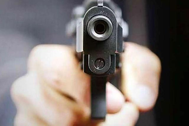 فرمانده انتظامی تهران: سارقان مقابل پلیس مقاومت نکنند، وگرنه مورد ضرب گلوله قرار می‌گیرند؛ با آن‌ها تعارف نداریم