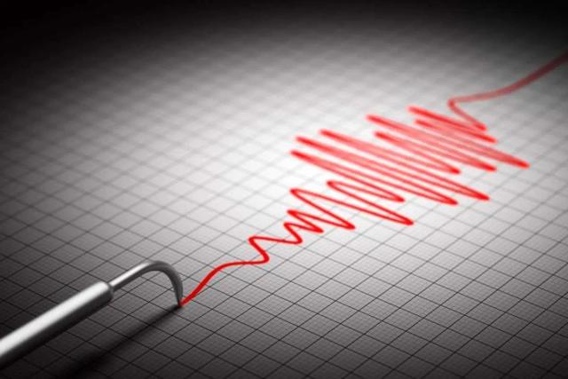 زلزله ۳.۶ ریشتری اسفراین