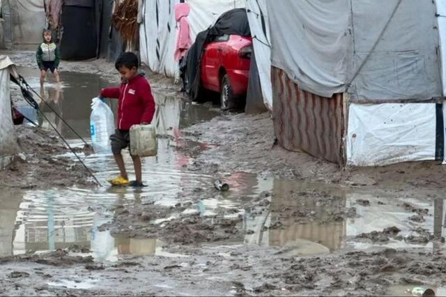 جان باختن 25 نفر در طوفان غزه: 6 کودک در میان قربانیان