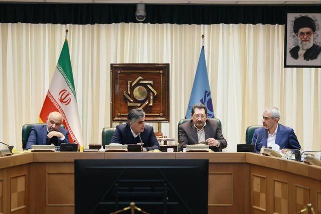 تشکیل فوری جلسۀ تیم اقتصادی دولت با موضوع دلار و معیشت