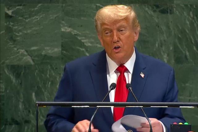 پالتیکو: ترامپ در اروپا نامحبوب است